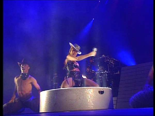 KYLIE MINOGUE 'COWBOY STYLE'LIVE IN SIDNEY 1998