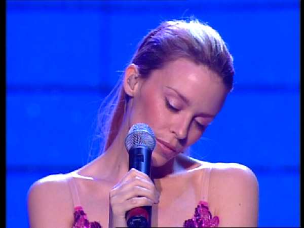 KYLIE MINOGUE 'DANGEROUS GAME'LIVE IN SIDNEY 1998