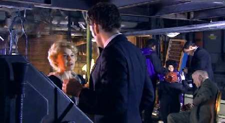 KYLIE MINOGUE EN DR. WHO'S VOYAGE TO THE DAMNED