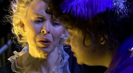 KYLIE MINOGUE EN DR. WHO'S VOYAGE TO THE DAMNED