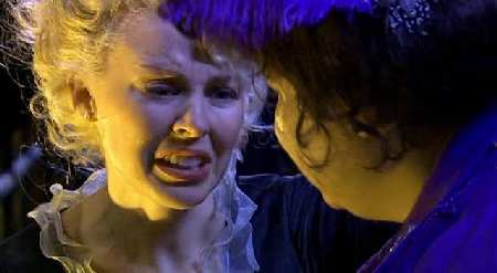 KYLIE MINOGUE EN DR. WHO'S VOYAGE TO THE DAMNED