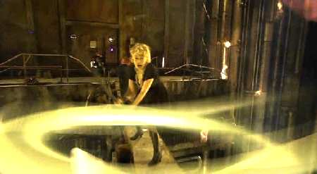 KYLIE MINOGUE EN DR. WHO'S VOYAGE TO THE DAMNED