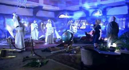 KYLIE MINOGUE EN DR. WHO'S VOYAGE TO THE DAMNED