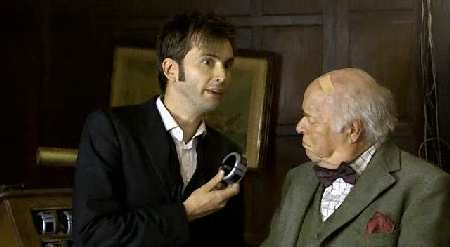 KYLIE MINOGUE EN DR. WHO'S VOYAGE TO THE DAMNED