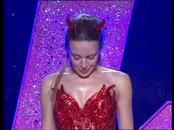KYLIE MINOGUE 'BETTER THE DEVIL YOU KNOW' LIVE IN SIDNEY 1998