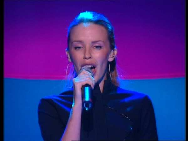 KYLIE MINOGUE 'TOO FAR'LIVE IN SIDNEY 1998